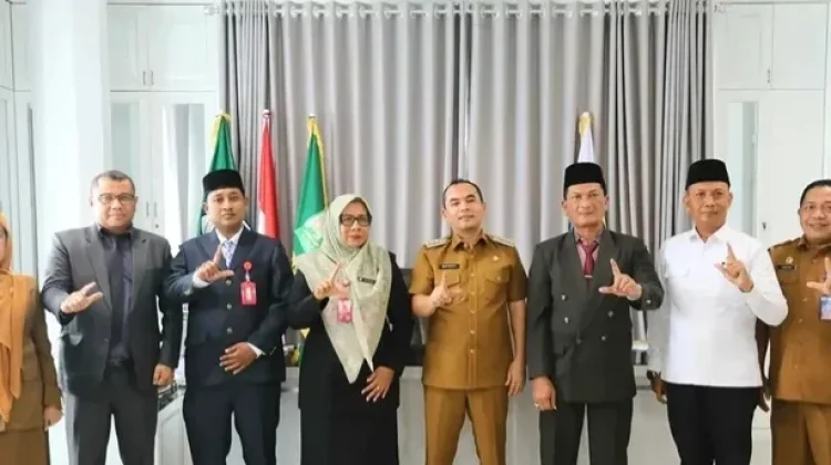 Wali Kota Lhokseumawe Lantik Dua Pejabat Administrator