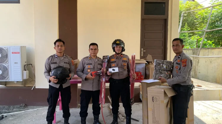 Polres Lhokseumawe Terima dan Salurkan Kaporlap dari Korsabhara Baharkam Polri