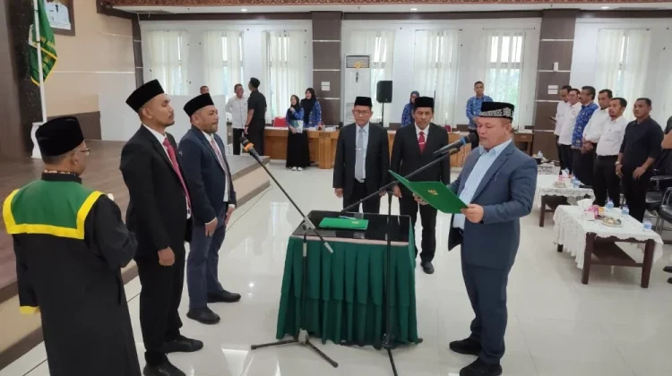 Bupati Aceh Utara Lantik Komisaris dan Direktur Utama PT Bina Usaha