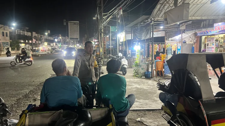Cegah Gangguan Kamtibmas, Polsek Muara Dua Tingkatkan Patroli malam