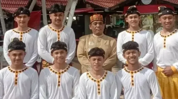 Adu Kelincahan Dua Syeh Seudati Tunang di Pentas Budaya