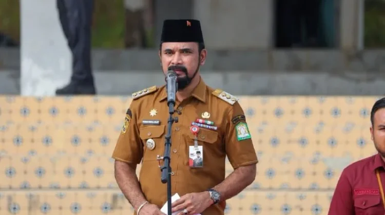 Bupati Al-Farlaky Tekankan Disiplin ASN dan Evaluasi Kinerja Memasuki Tahun Kedua