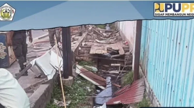 PUPR Lhokseumawe Tertibkan Bangunan Liar jelang Revitalisasi Pedestrian