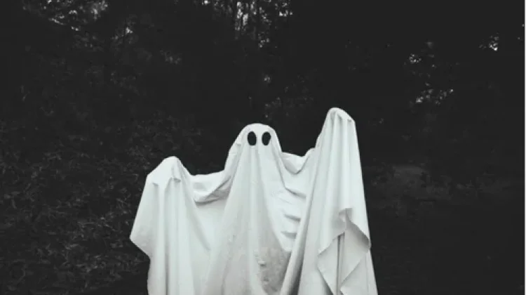 Hantu ternyata Punya Fungsi Sosial?!