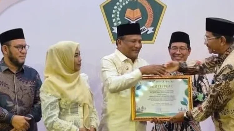 Bupati Bireuen Terima Anugerah Ekosistem Berdaya dari Kemenag RI