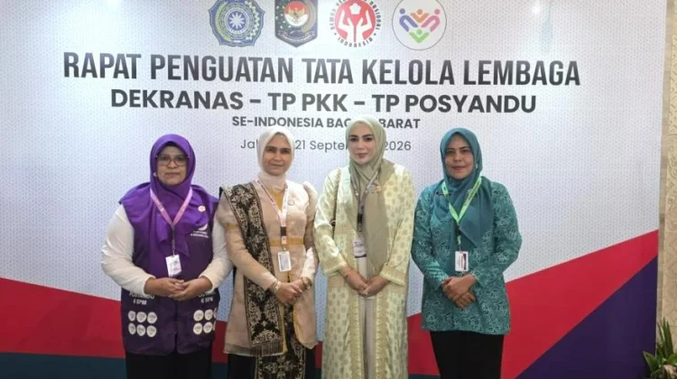 Ny. Yulinda Sayuti Ikuti Rapat TP PKK dan TP Posyandu se-Indonesia