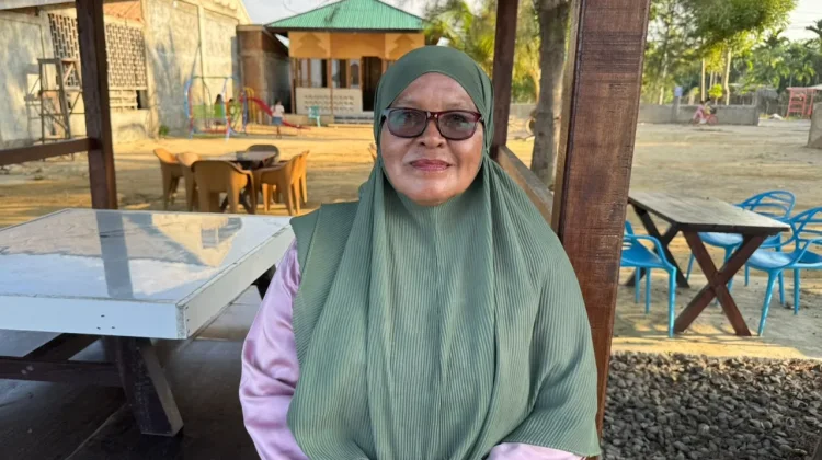 Siti Aman Toreh Sejarah, Satu-satunya Geuchik Perempuan di Kota Lhokseumawe