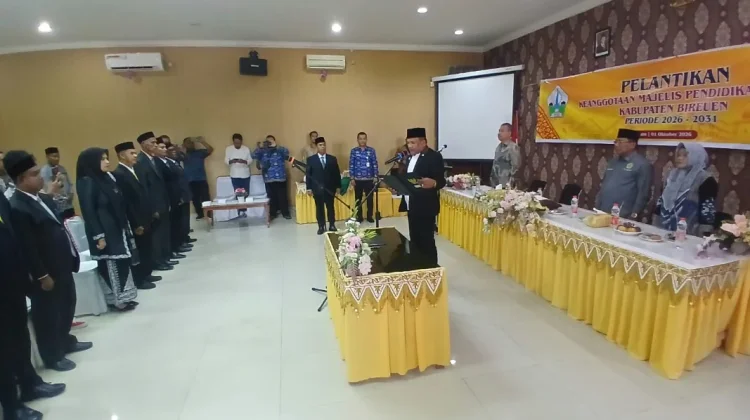 Bupati Lantik Keanggotaan Majelis Pendidikan Aceh Bireuen