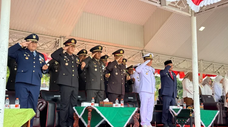 Kapolres Lhokseumawe Hadiri Upacara HUT ke-81 TNI, Perkuat Sinergi TNI-Polri