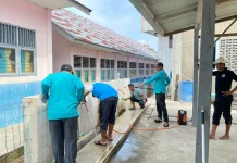 Kemenag Bireuen Bersihkan 18 Masjid di 17 Kecamatan