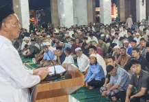 Malam Tarawih Pertama di Masjid Agung Islamic Centre Lhokseumawe