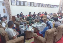 Bupati Respon Keluhan Warga Terkait Hasil Verifikasi Rumah dari Tim BNPB