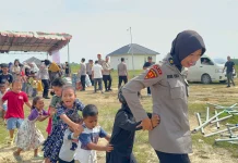 Mahasiswa STIK-PTIK Angkatan 83/WPS Tebar Bansos, Pengobatan dan Trauma Healing
