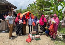Ringankan Beban Korban Banjir, Ketua DPC PDI-P Aceh Utara Salurkan Bantuan