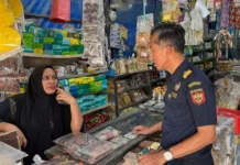 Tekan Peredaran Rokok Ilegal, Bea Cukai Langsa Edukasi Pedagang