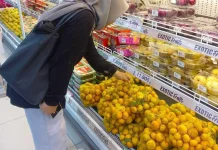 Belanja Lebaran Lebih Bijak, Ini Tips Belanja Hemat dan Aman