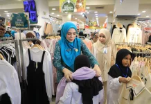 Yulinda Sayuti Bersama BSI Gelar Belanja Bersama Anak Yatim