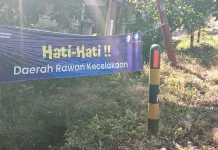 Polres Aceh Utara Pasang Spanduk Imbauan Keselamatan di titik Rawan Kecelakaan