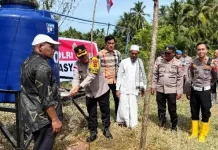 Satlantas Polres Aceh Utara Bangun Tujuh Sumur Bor untuk Korban Banjir
