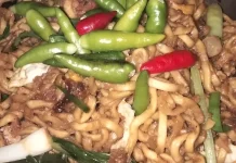 Cara Redakan Gangguan Pencernaan usai Konsumsi Makanan Pedas