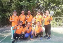 Silaturahmi Idulfitri, Warga Komplek Panggoi Gelar Badminton Bersama