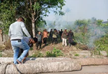Warga Meunasah Blang Lhokseumawe Gelar Gotong Royong