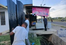 Pagar Dayah Bustanu Madinatiddin Roboh, Guru Gotong Royong
