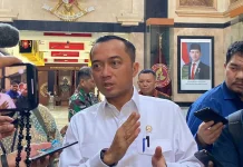 Tak Ada Kenaikan Harga BBM, Istana Minta Masyarakat Tidak Panik