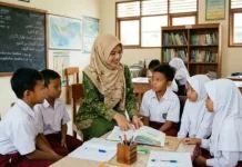 Mencari Akar Masalah dari Lunturnya Dedikasi Guru dalam Mengajar