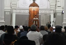 Habibi An Nawawi Isi Kajian Subuh di Masjid Al Hikmah Cunda, Dihadiri Wali Kota Lhoks