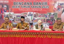 Bupati Al - Farlaky Evaluasi Huntara Bersama Vendor dan BNPB