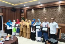 Puskesmas Mon Geudong Raih Penghargaan Layanan Antrian Online Mobile JKN Terbaik