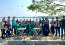 Ojol Lhokseumawe Dapat Edukasi Keselamatan Berkendara dan Cek Kesehatan