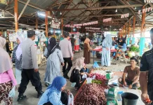 Patroli Dialogis Cegah Guantibmas, Polisi Sambangi Pasar