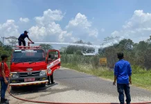Damkar Lhokseumawe Padamkan Kebakaran Lahan Blang Buloh