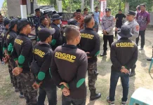 Sat Binmas Polres Tinjau Satkamling, Dorong Warga Aktif Jaga Kamtibmas