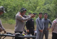 Pimpin Latihan Menembak, Asah Profesionalisme dan Kesiapsiagaan Personel