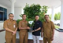 Taspen Serahkan 1.700 Bibit Pohon untuk Penghijauan di Lhokseumawe