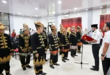 Bupati Aceh Timur Lantik Pengurus MAA, Perkuat Kembali Peradilan Adat di Gampong