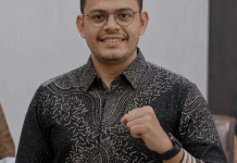 Mualem di Persimpangan "JKA Didesil, Kepercayaan Rakyat Terbelah"