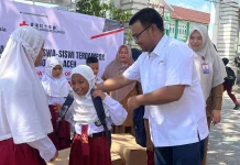 Peduli Pendidikan Pasca-Bencana, PMI Kota Lhokseumawe Salurkan 1.500 Paket 'School K