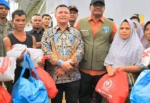 58 KK Korban Cuaca Ekstrem di Langkahan Terima Bantuan