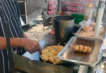 Pentol Goreng Telur Khas Madura Laris di Lhokseumawe