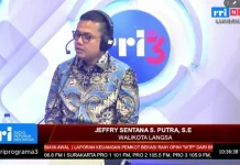 Wali Kota Langsa Pulang Naik KRI Bawa Ribuan Bantuan saat Banjir