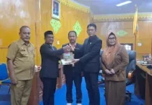 DPRK Soroti Data Pascabanjir, Minta Kepala Diskominfo Dicopot