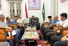 Al-Farlaky Bersama Pimpinan Pabrik Kelapa Sawit Bahas Harga TBS dan CSR
