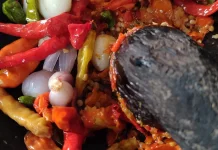 Kenapa Sambal Begitu nikmat dengan Sentuhan Ulegkan Tangan ?