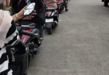 Antrean Pertalite di SPBU Lhokseumawe, Warga Harap Pasokan Ditambah