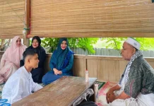 Ketua TP PKK Aceh Timur Dampingi Irfan menuju Dayah AMAL