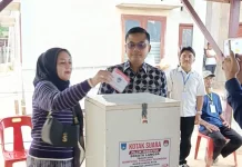 Wali Kota Langsa gunakan hak pilih, ajak warga sukseskan Pilchiksung 2026